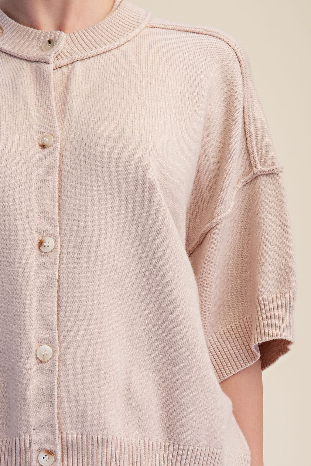 Cárdigan de punto beige Cozy Charm