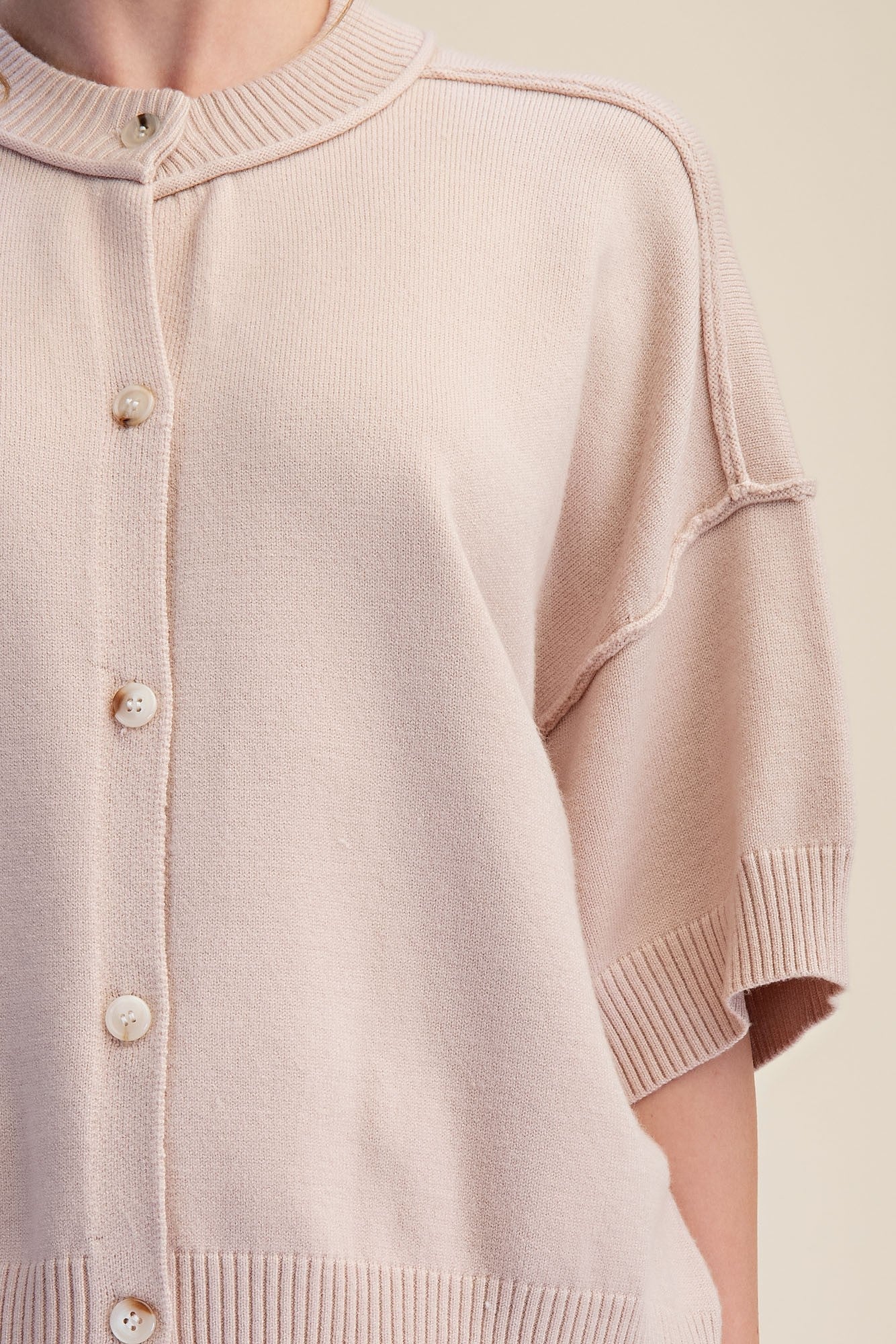 Cárdigan de punto beige Cozy Charm