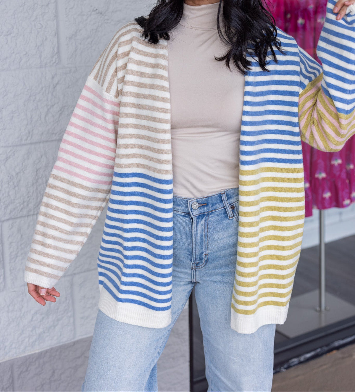 Cárdigan azul de bloques de color Sassy Stripes
