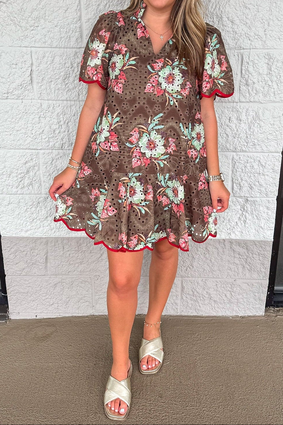 Vestido floral marrón Blooming Expectations rojo