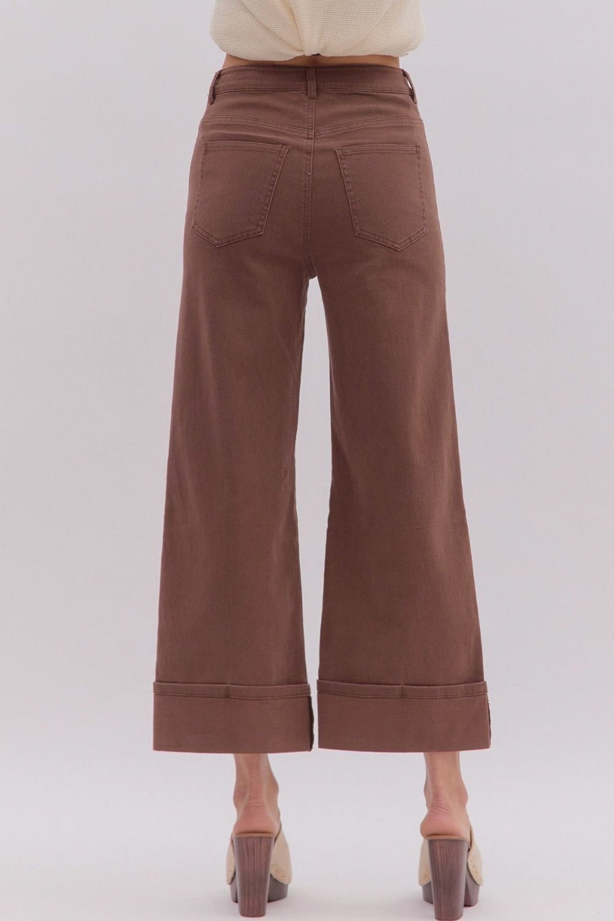 Pantalones de sarga marrón October Feelings