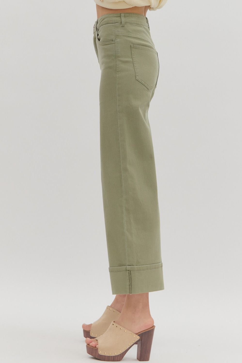 Pantalones de sarga oliva October Feelings verde