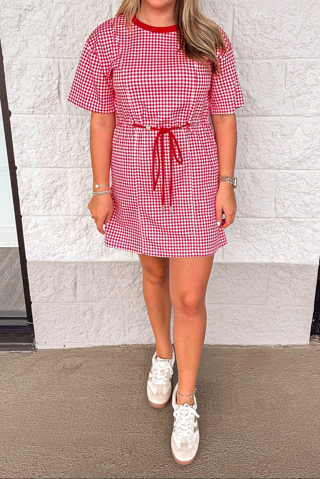 Vestido rojo de cuadros Gingham Glow blanco