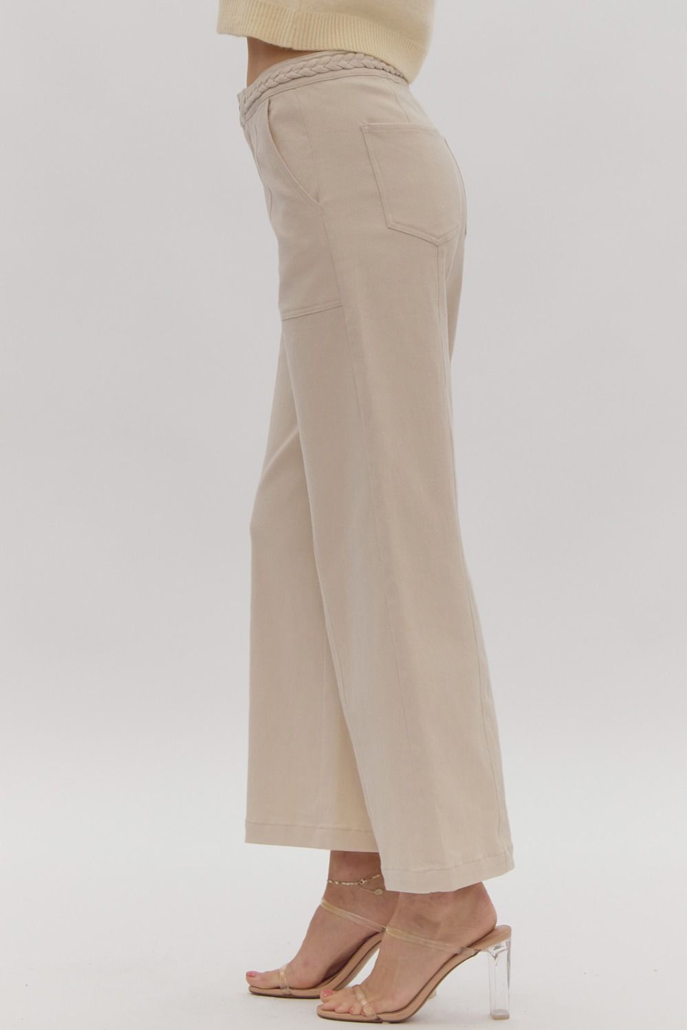 Pantalones vaqueros arena con detalle trenzado denim