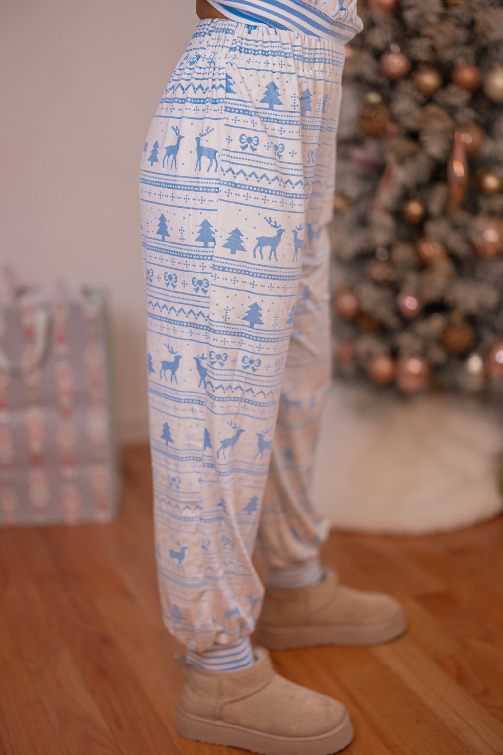 Joggers azules de estar por casa Winter Magic blanco